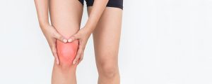 How to treat knee pain naturally